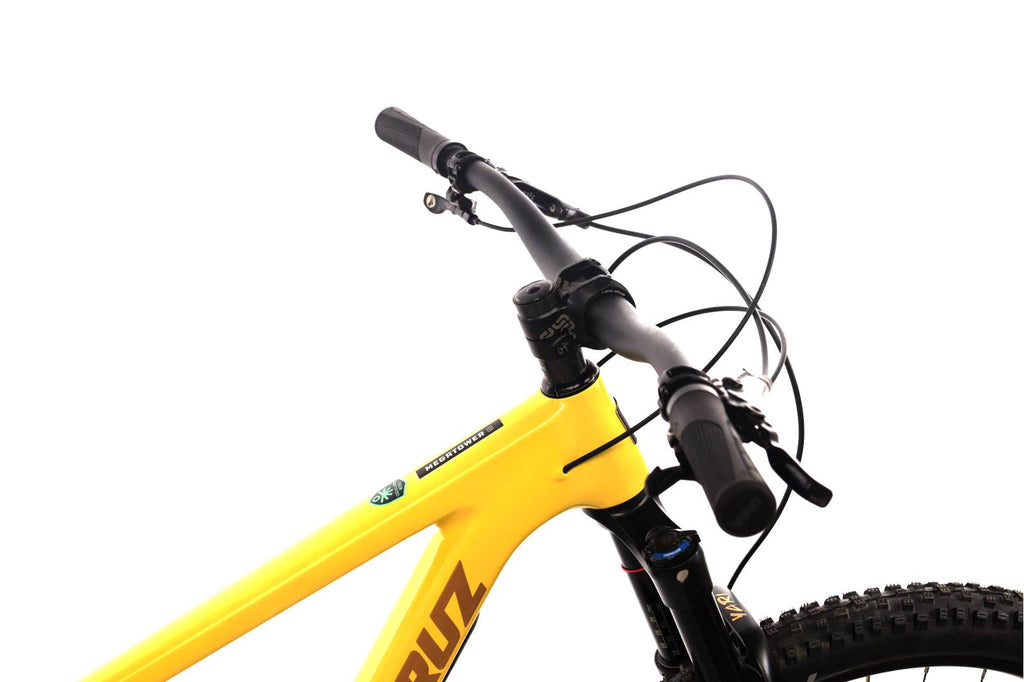 Santa Cruz Mega Tower 1 CR