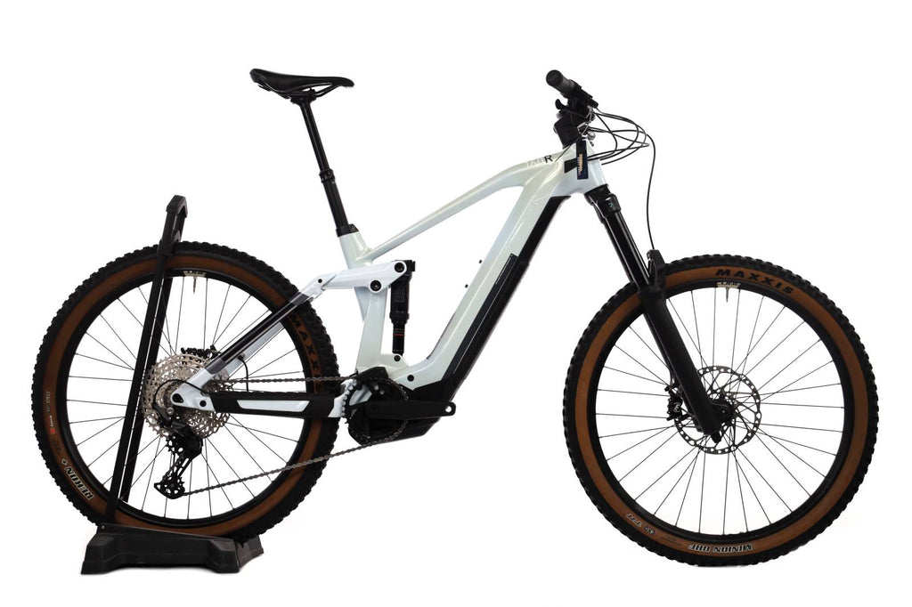 Cube Stereo hybrid 160 HPC Race 625