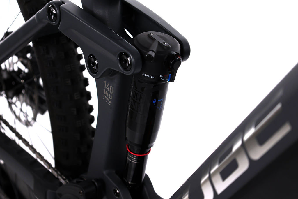 Cube Stereo Hybrid 140HPC RACE 750